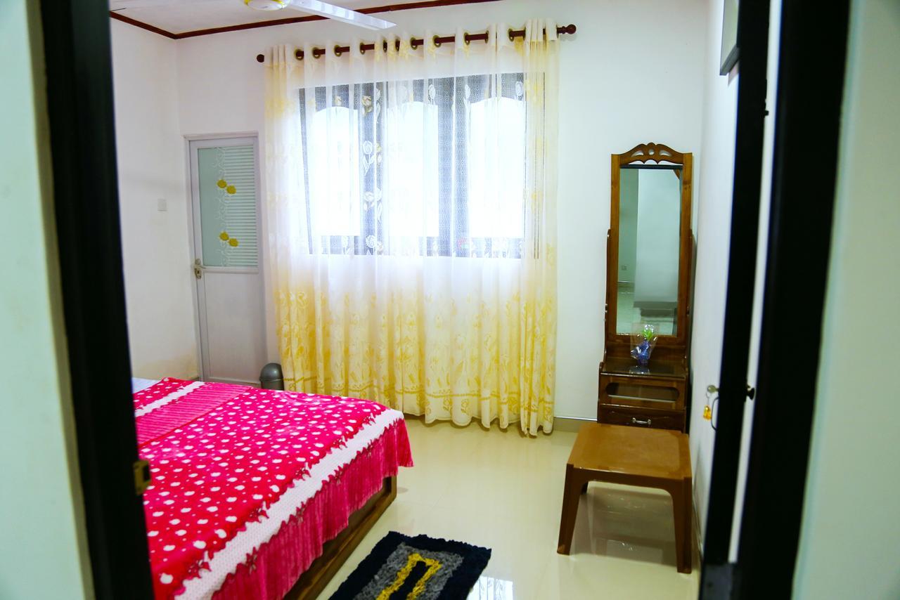 Induruwa Villa Bentota Luaran gambar